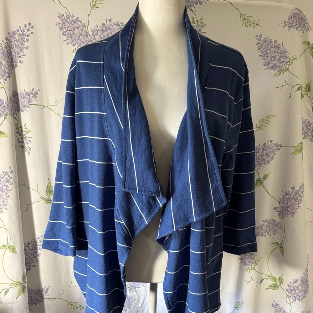 Elegant Navy Striped Women's Cardigan